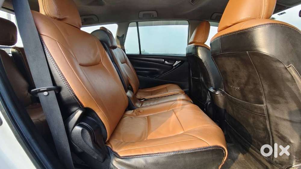 Toyota Innova Crysta 2.4 G Mt, 2017, Diesel