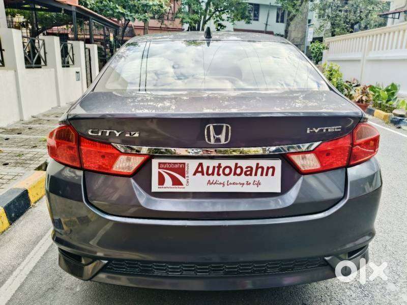 Honda City I-vtec V, 2018, Petrol