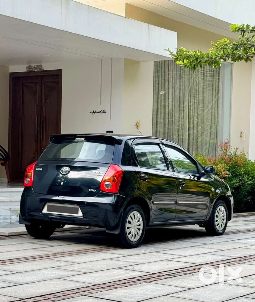 Toyota Etios Liva 2012