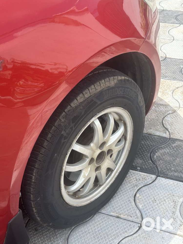 Maruti Suzuki Swift Vxi Optional, 2013, Petrol