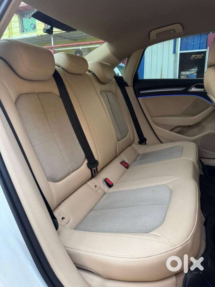 Audi A3 1.8 40 Tfsi Premium Plus + Sunroof, 2016, Petrol
