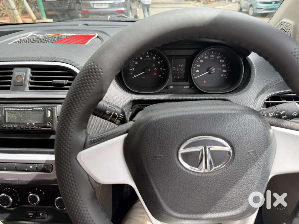 Tata Tiago Xm, 2017, Petrol