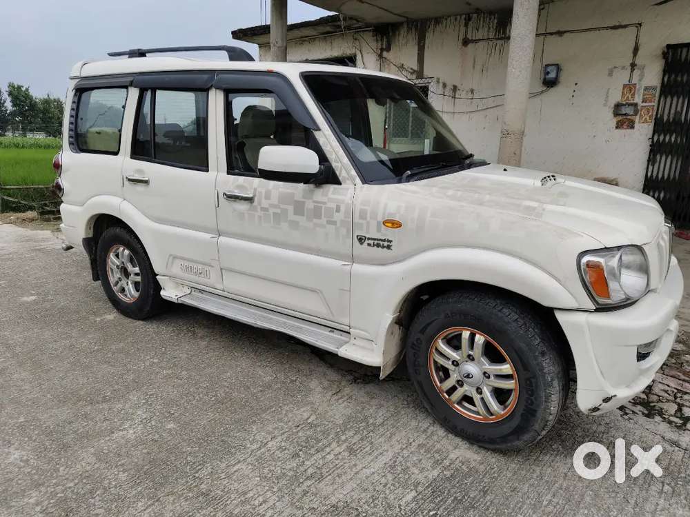 Mahindra Scorpio Diesel 2012 At Airbag