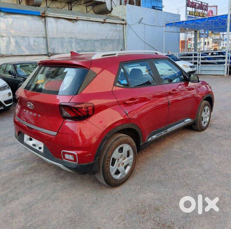 Hyundai Venue S Plus Mt 1.2 Kappa, 2021, Petrol