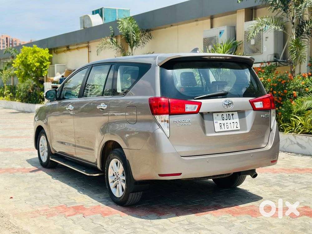 Toyota Innova Crysta 2.8z Automatic, 2017, Diesel