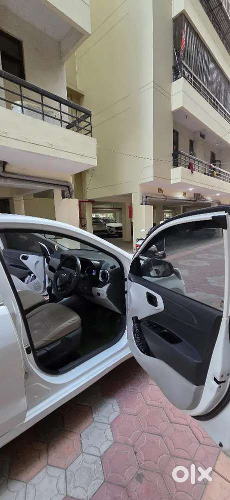 Hyundai Grand I10 Nios 2019 Cng (lovato Italy) Well Maintained