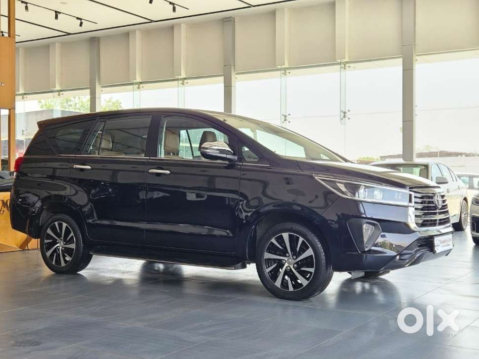 Toyota Innova Crysta Zx 2.4 Diesel 7 Seater, 2022, Diesel