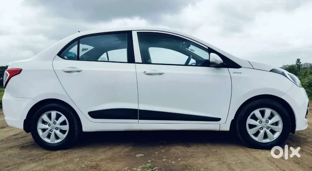 Hyundai Xcent Petrol 2014 Variant