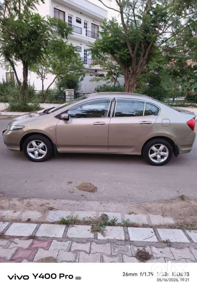 Honda City 2011-2013 1.5 V Mt Sunroof, 2012, Petrol
