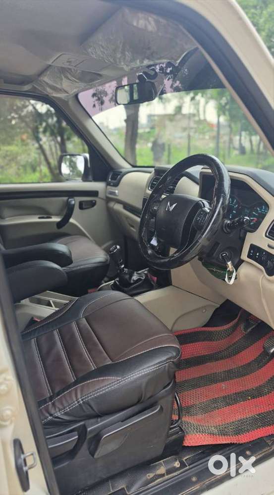 Mahindra Scorpio Classic 2.2 S 11 Mt 7 Str, 2022, Diesel
