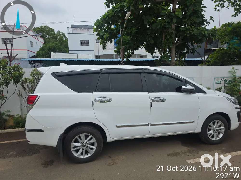 Toyota Innova Crysta 2.4 2017