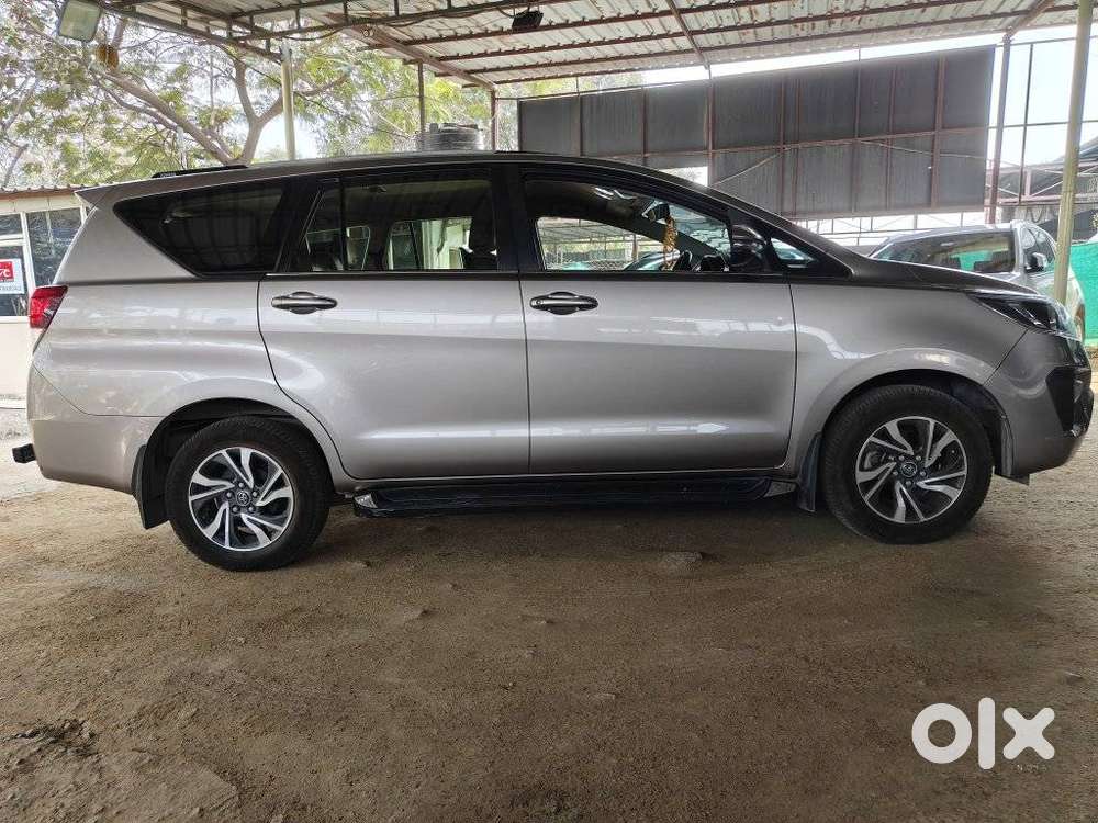 Toyota Innova Crysta [2020-ongoing] 2.4 Gx At 7 Str, 2020, Diesel