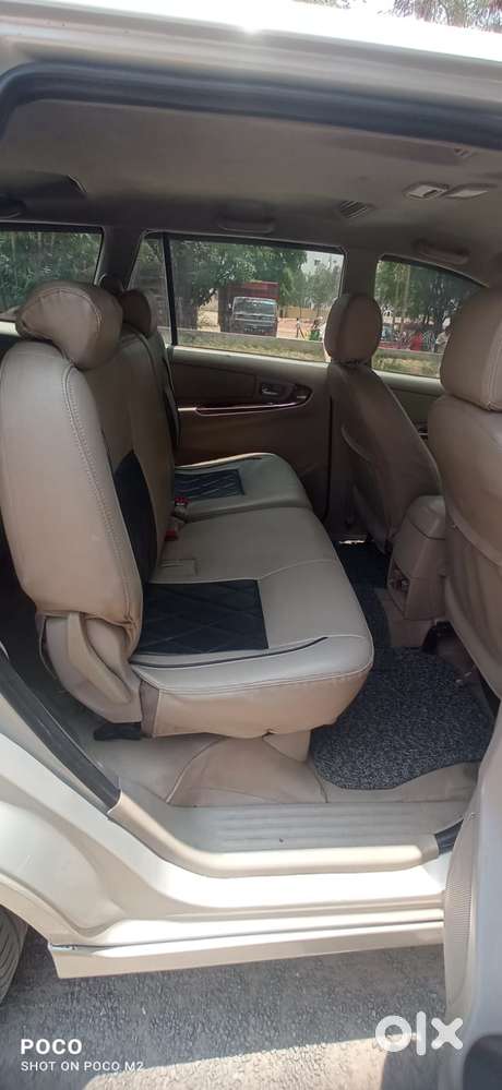 Toyota Innova 2.5 V 7 Str, 2013, Diesel