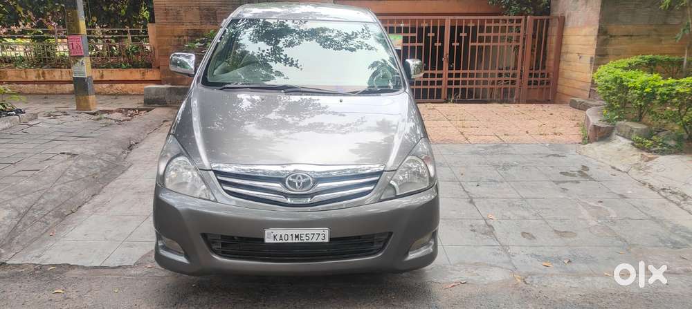 Toyota Innova 2.5 Vx 8 Str, 2009, Diesel