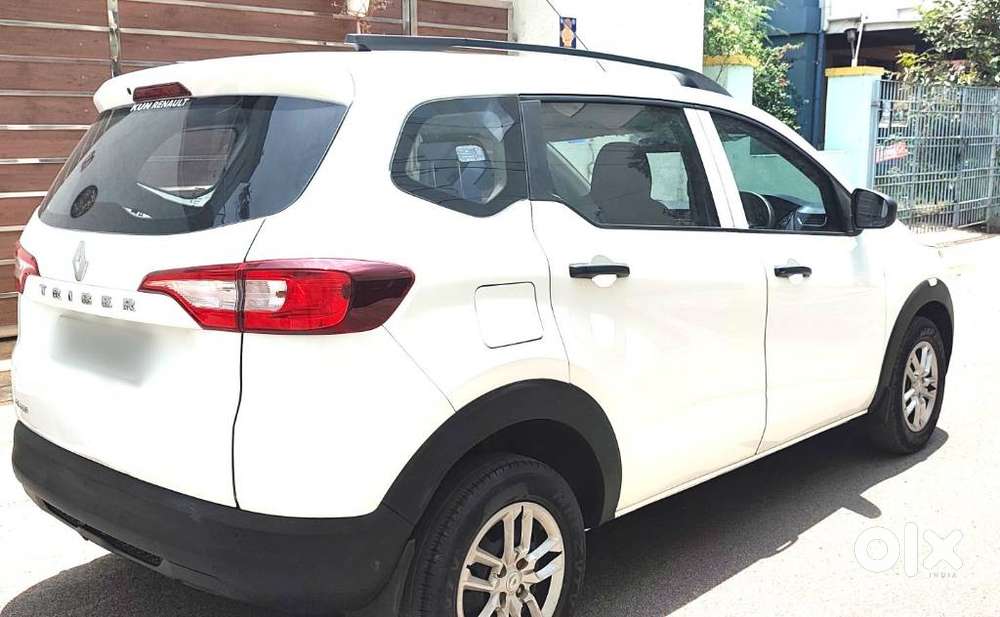 Renault Triber Rxl, 2022, Petrol
