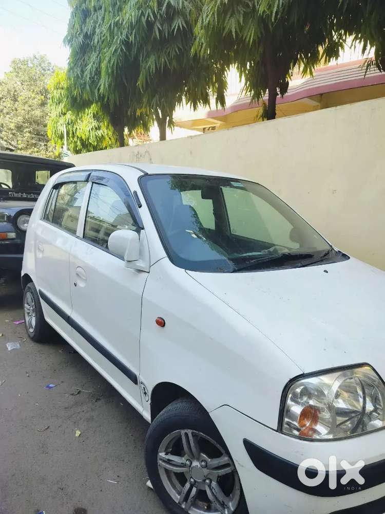 Hyundai New Santa Fe 2010 Cng & Hybrids 80000 Km Driven