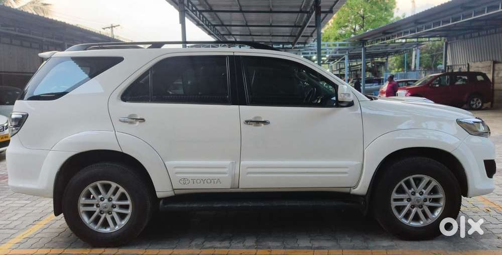 Toyota Fortuner [2009-2012] 3.0 4x4 Mt, 2012, Diesel