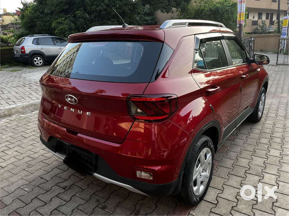 Hyundai Venue S 1.2 Petrol, 2021, Petrol