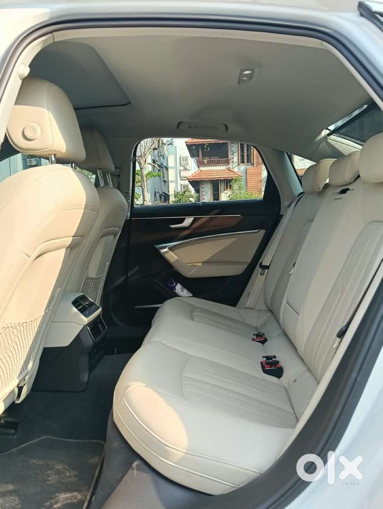 Audi A6 Technology 45 Tfsi W/o Matrix, 2024, Petrol