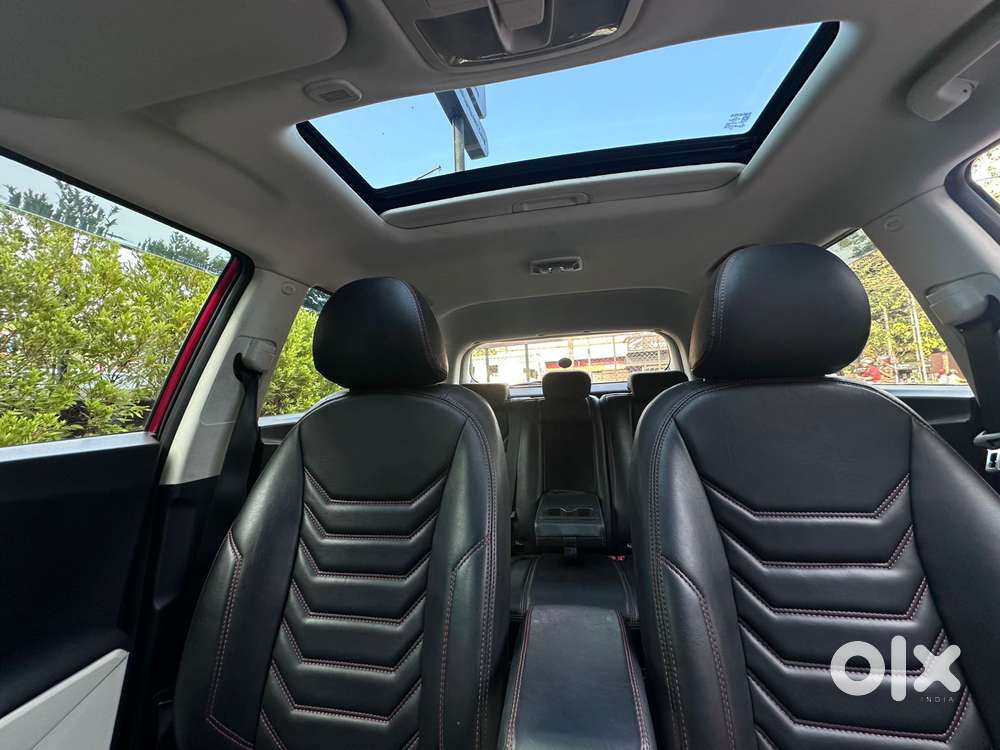 Mahindra Xuv 3xo Ax5l 1.2 Petrol At, 2024, Petrol