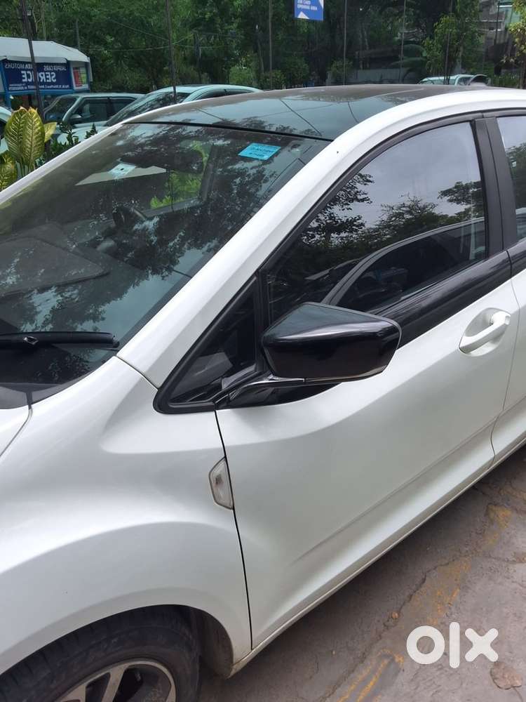 Tata Altroz Petrol Well Maintained