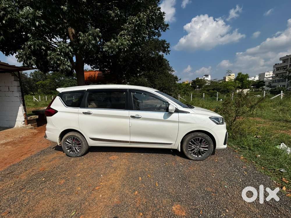 Maruti Suzuki Ertiga Zxi 2022