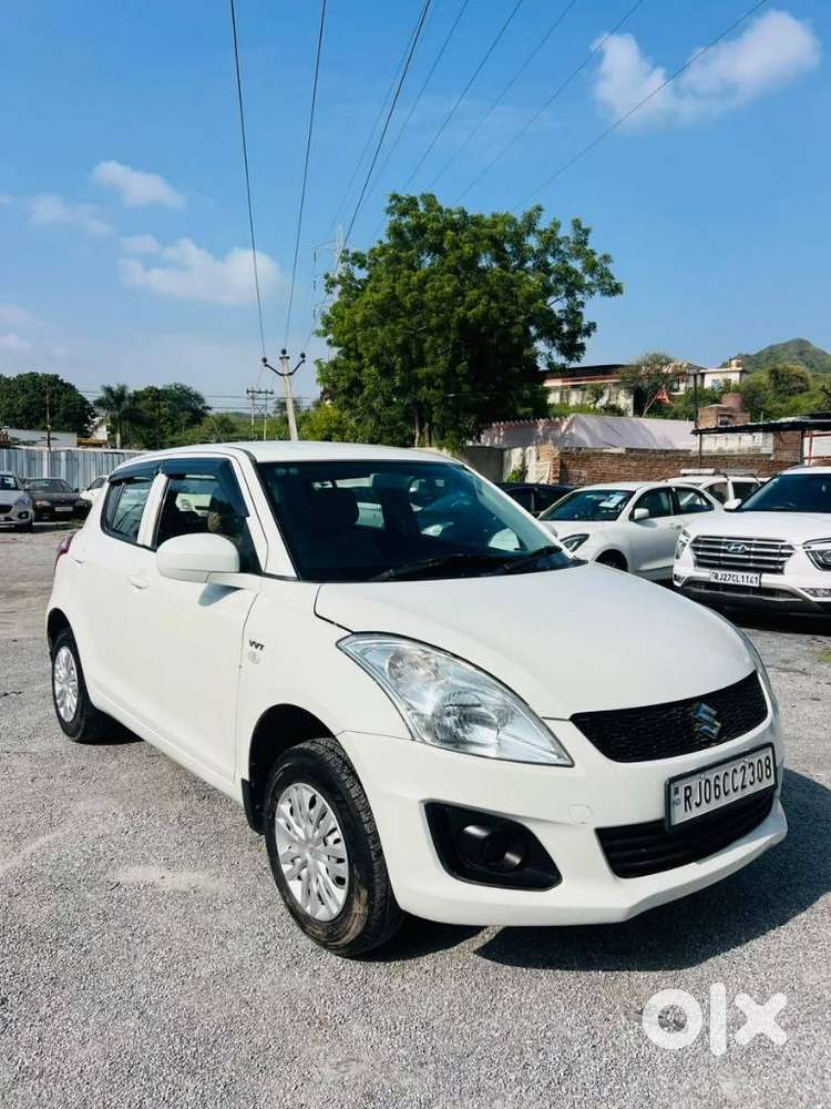 Maruti Suzuki Swift Lxi, 2015, Petrol