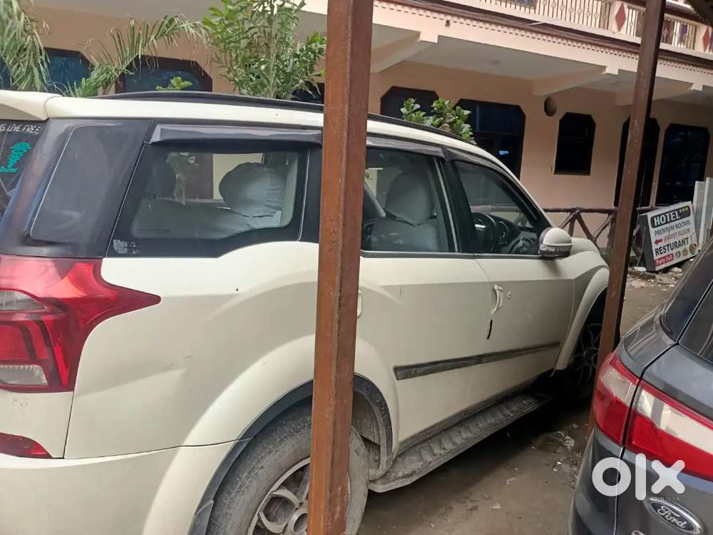 Mahindra Xuv500 2.2 W7 2021