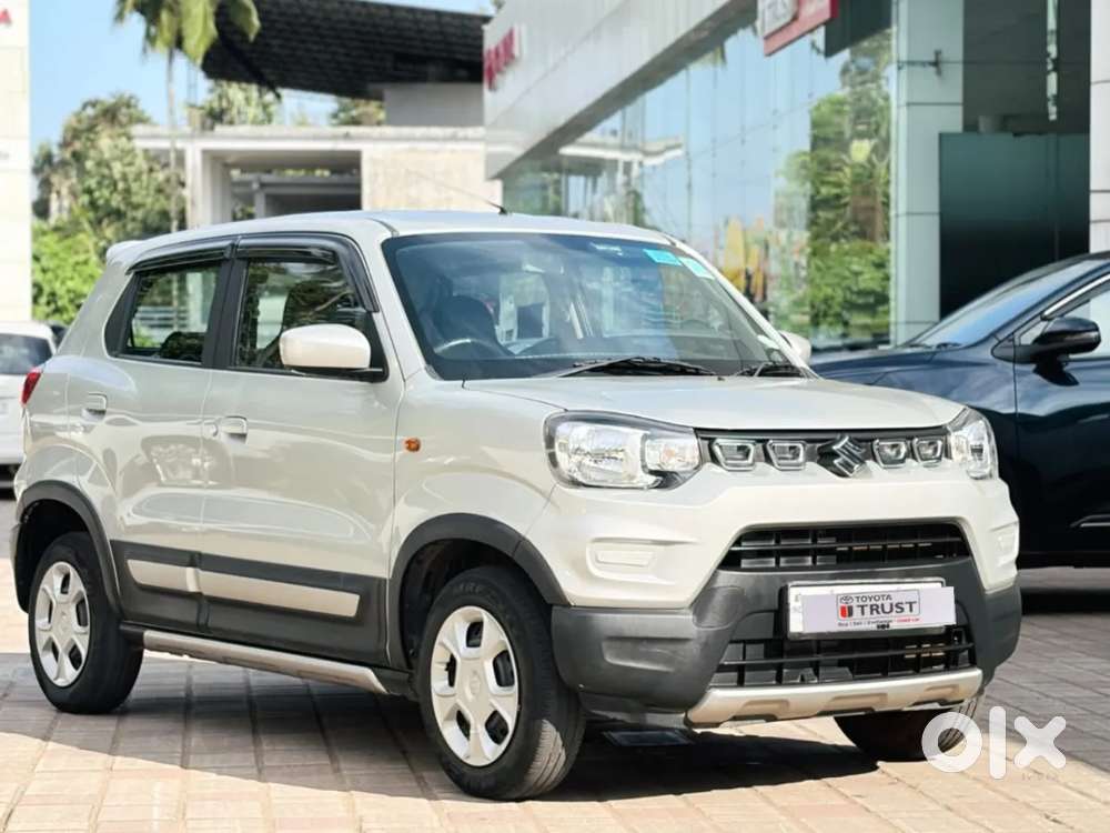 Maruti Suzuki S-presso Vxi Plus Amt, 2024, Petrol