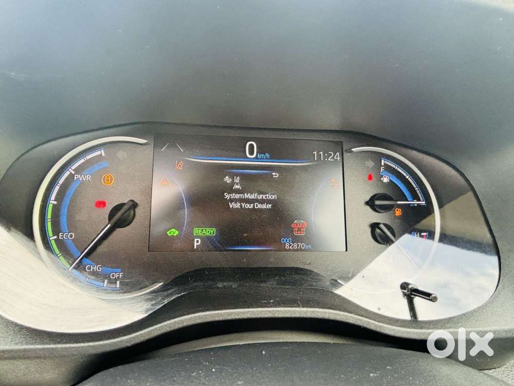 Toyota Innova Hycross 2.0 Zx (o) Hybrid 7 Str, 2023, Petrol