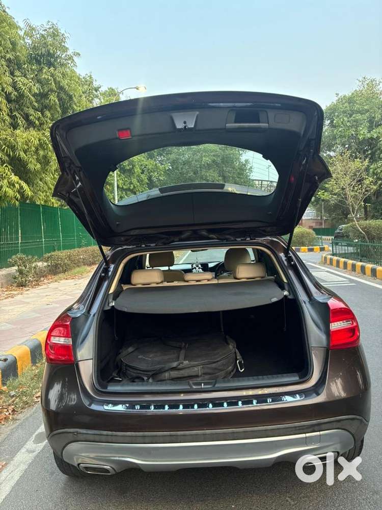 Mercedes-benz Gla 2015 Petrol 56000 Km Driven