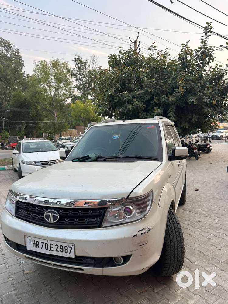 Tata Safari Storme Diesel 2018 Km Driven