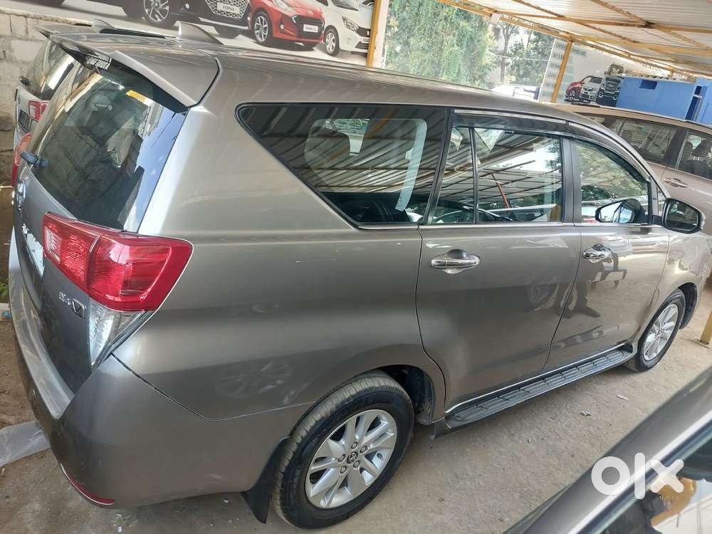 Toyota Innova Crysta 2.4 V 8 Str, 2018, Diesel