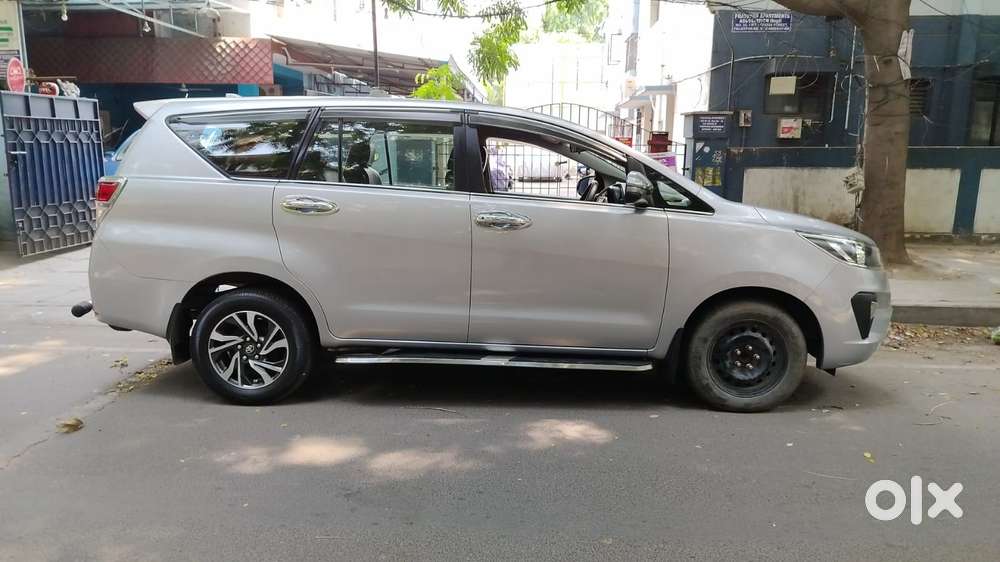 Toyota Innova Crysta 2.8 Gx At 7 Str, 2022, Diesel