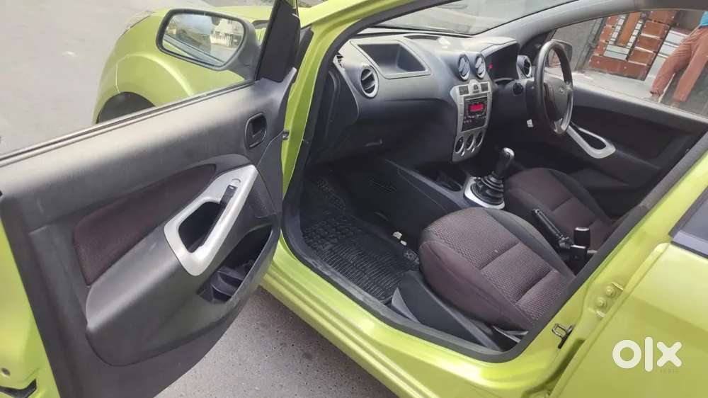 Ford Figo Petrol 96000 Km Driven