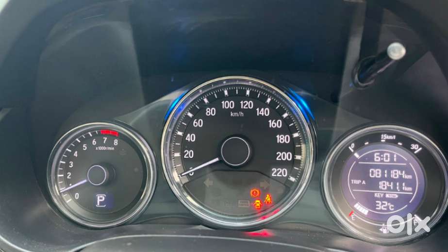 Honda City 1.5 Zx Cvt I-vtec, 2018, Petrol