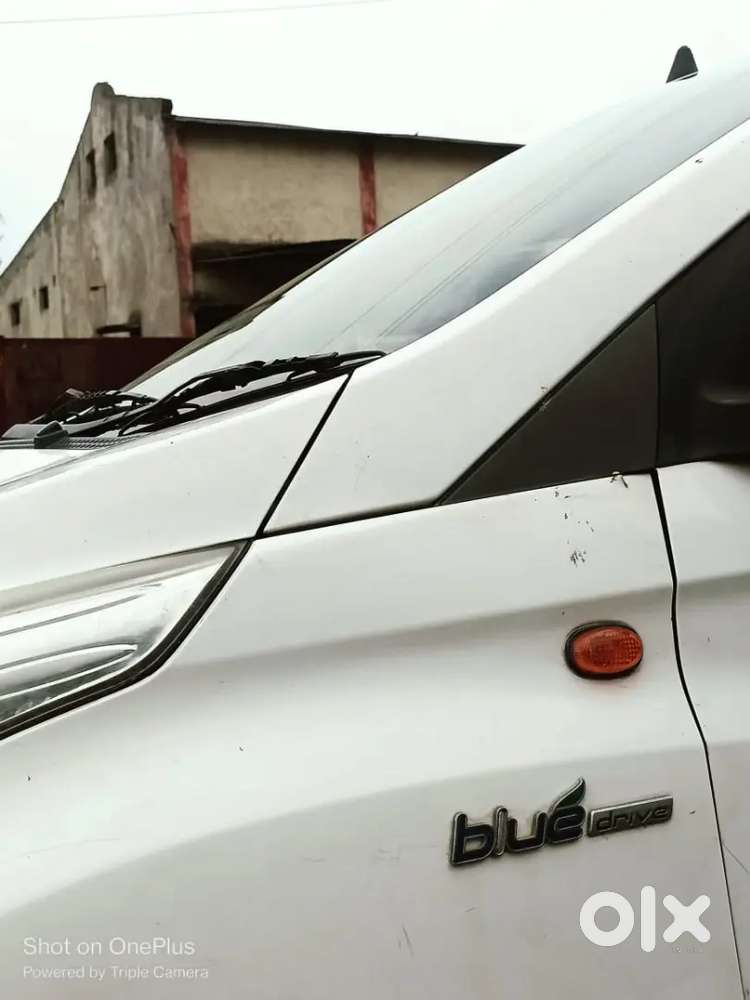 Hyundai Eon 2012 Lpg Well Maintained