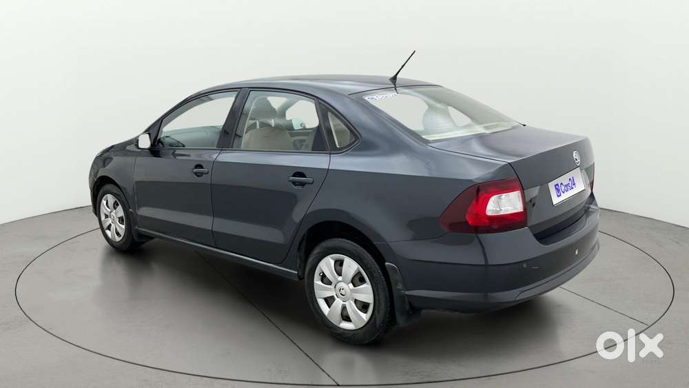 Skoda Rapid 1.0 Tsi Active, 2021, Petrol