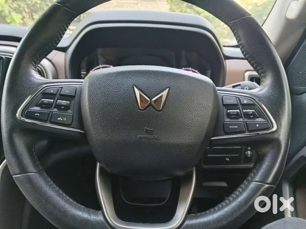 Mahindra Scorpio N Z8 Petrol At 7 Str, 2025, Petrol