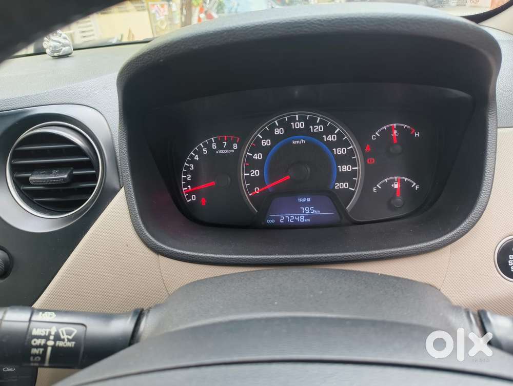 Hyundai Grand I10 Asta, 2015, Petrol