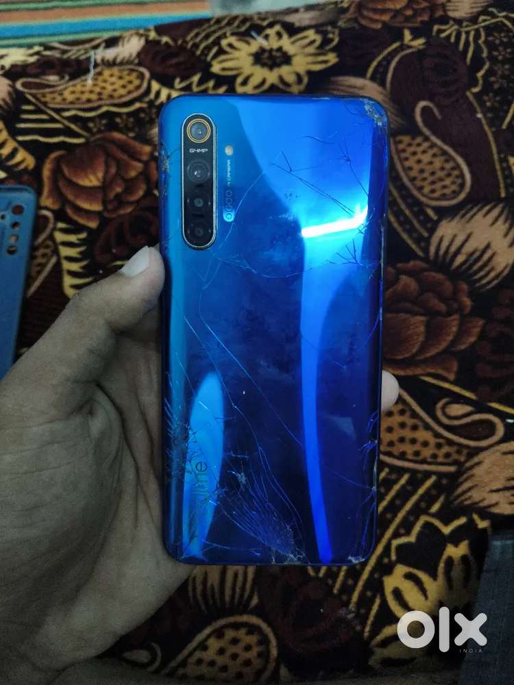 X2 display change back tuta hai