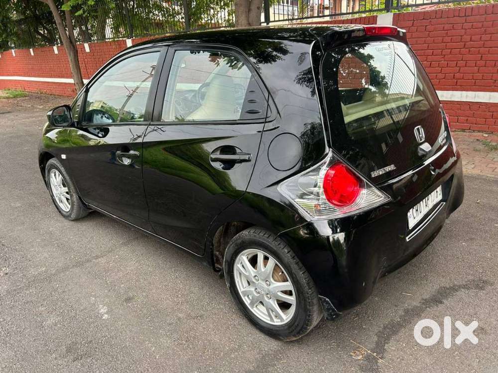 Honda Brio Vx Mt, 2012, Petrol