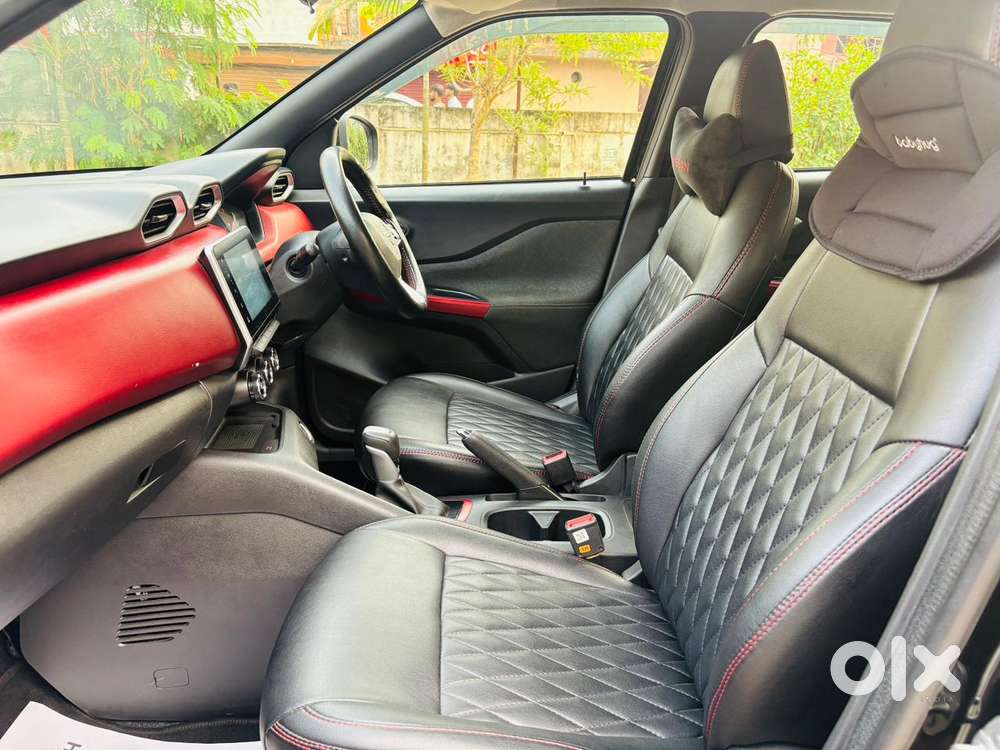 Nissan Magnite Xv Turbo Cvt Red Edition, 2023, Petrol