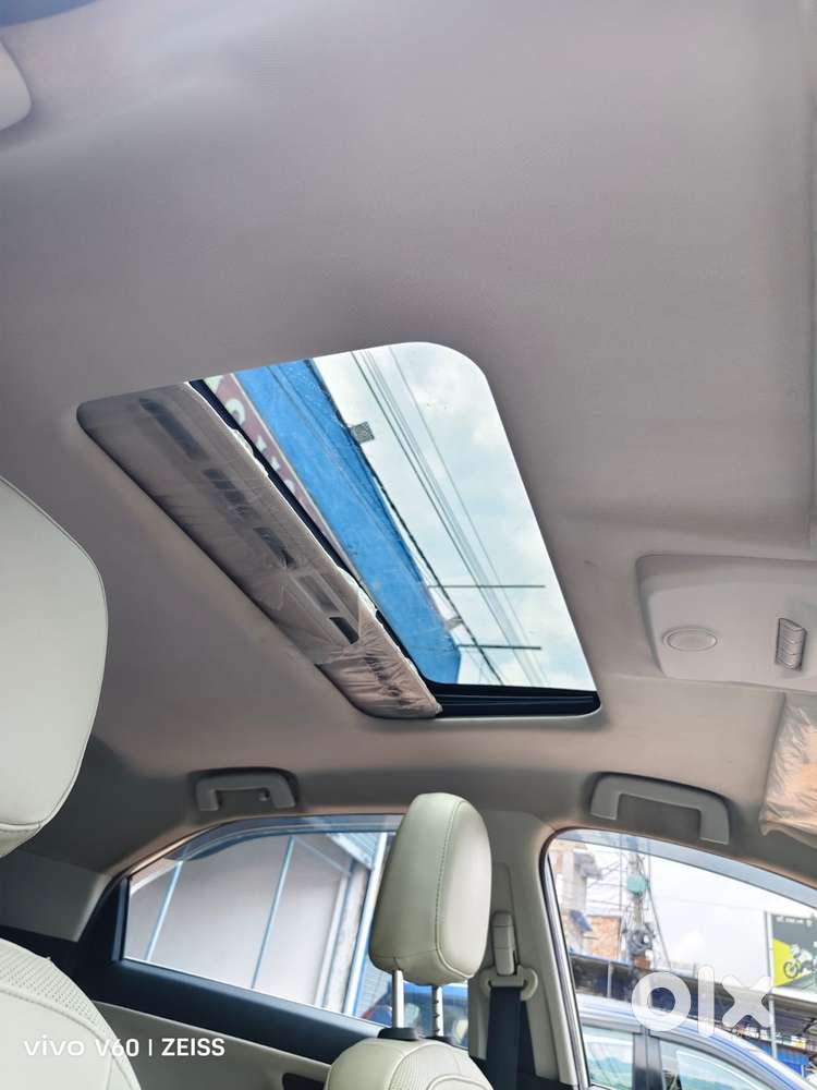 Tata Nexon 1.5 Revotorq Xz Plus Dual Tone, 2023, Petrol