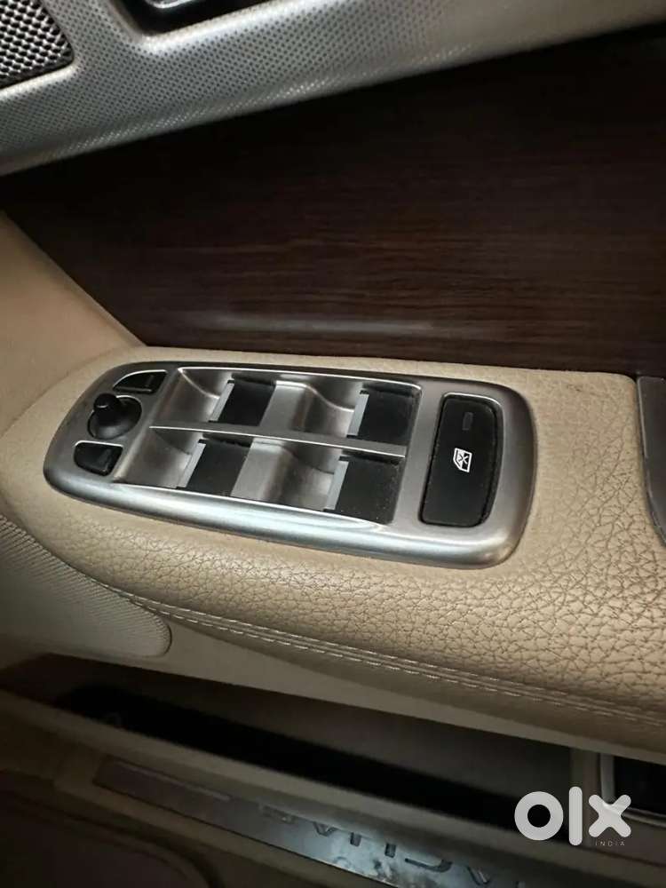 Jaguar Xf 2014 Diesel Well Maintained