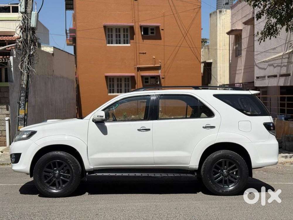 Toyota Fortuner 3.0 4x2 Mt, 2015, Diesel