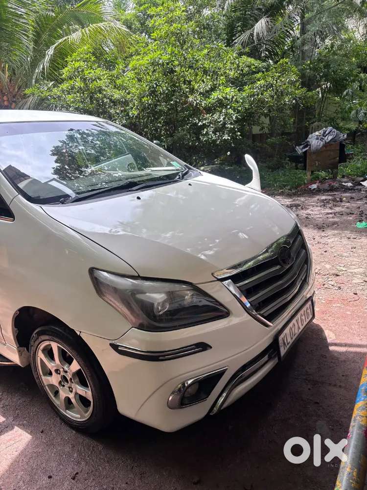 Toyota Innova 2006 Diesel 162000 Km Driven Urgent Sale