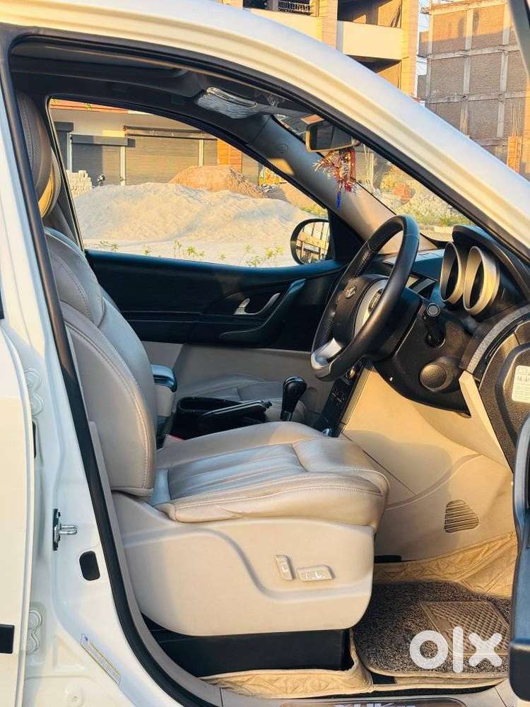 Mahindra Xuv500 At W10 Awd, 2018, Diesel