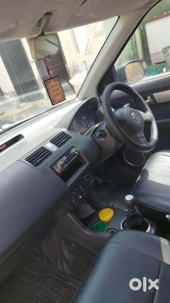 Maruti Suzuki Swift 2010