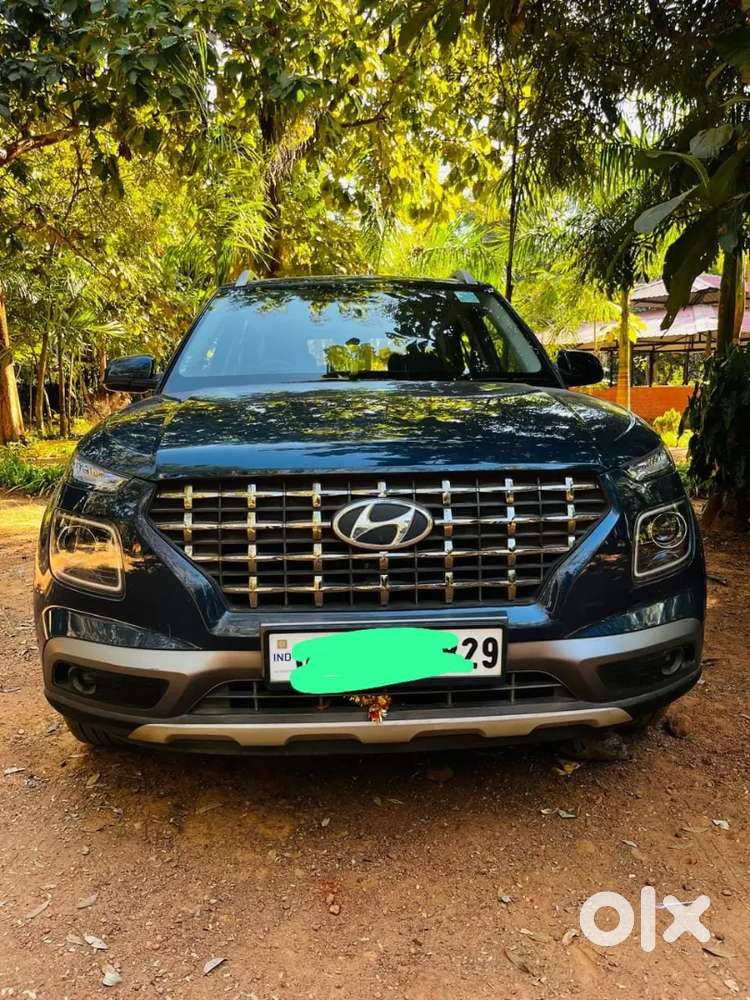 Hyundai Venue Dct Automatic Sx (o) Top Model